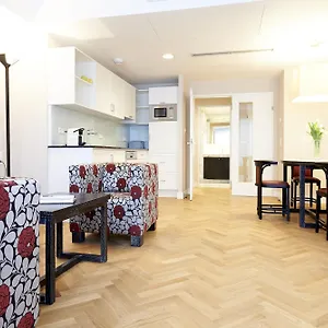 Singerstrasse 21-25 350m Next To St Stephen's Square **** Вена