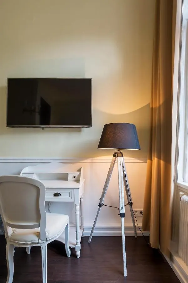 *** Pensiune Hotel Columbia Viena Austria