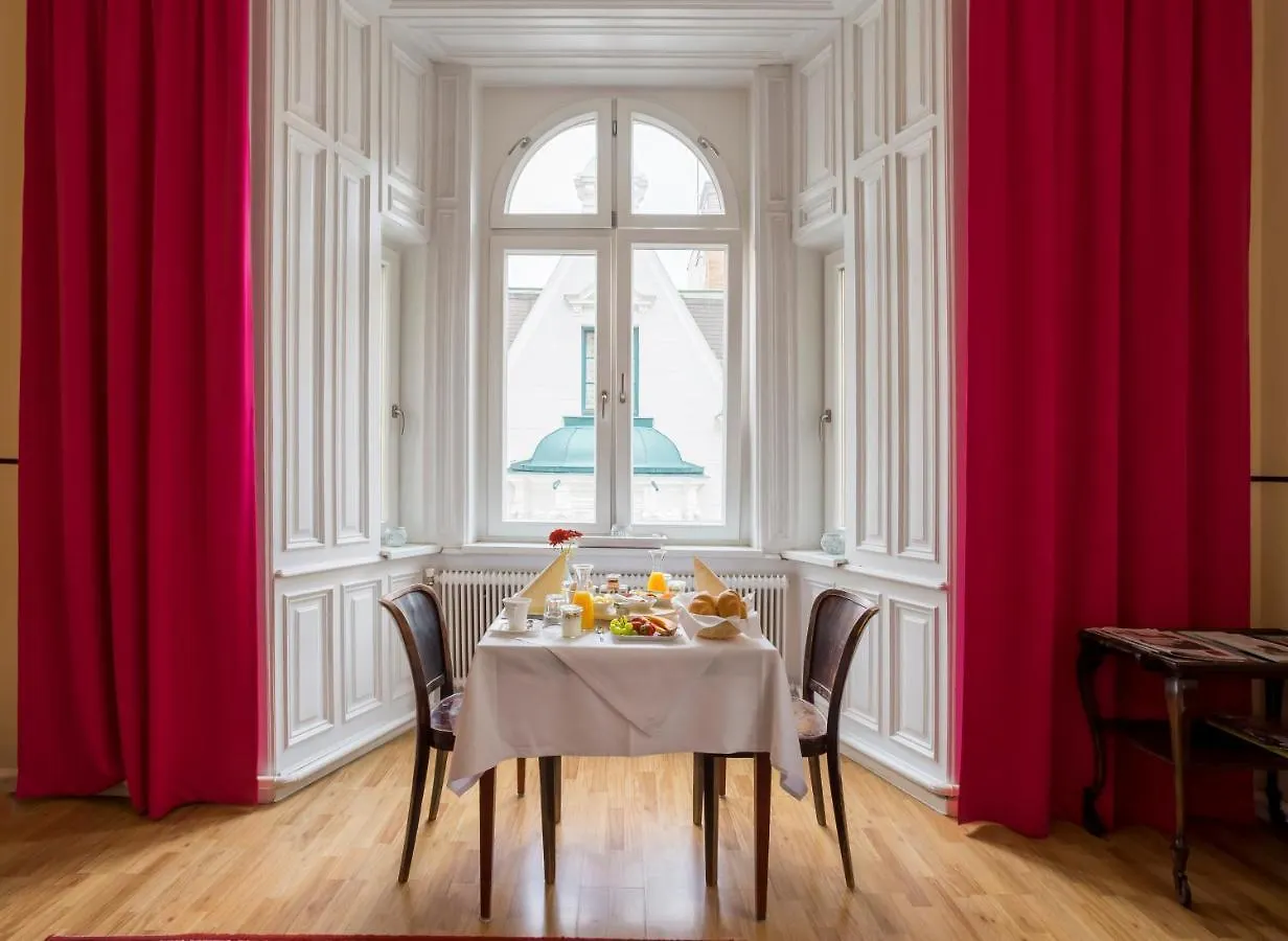 Гостевой дом Boutique Hotel Columbia Вена