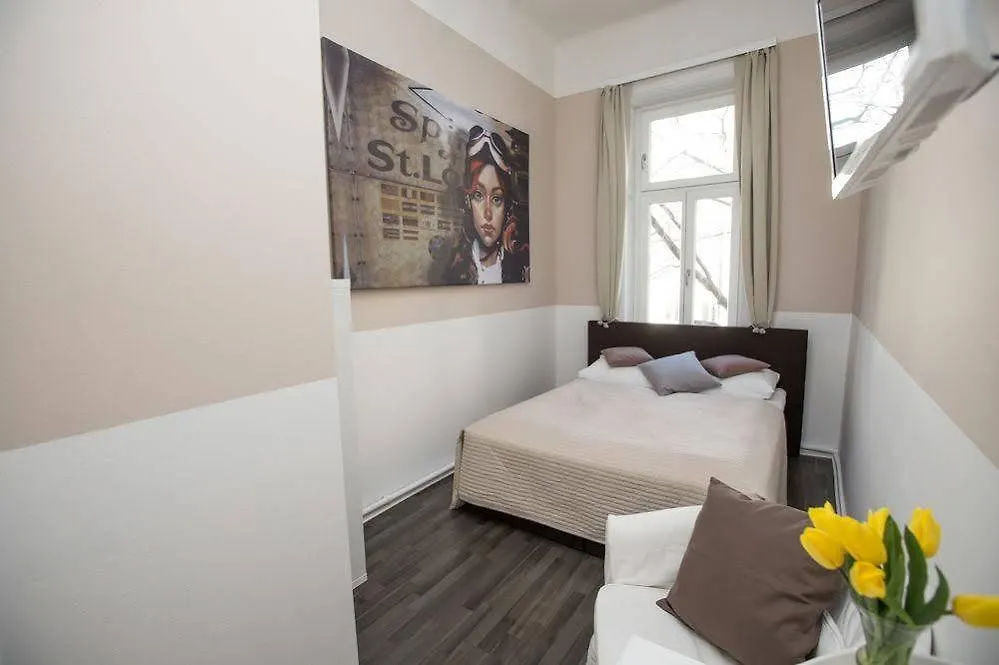Boutique Hotel Columbia Вена Гостевой дом
